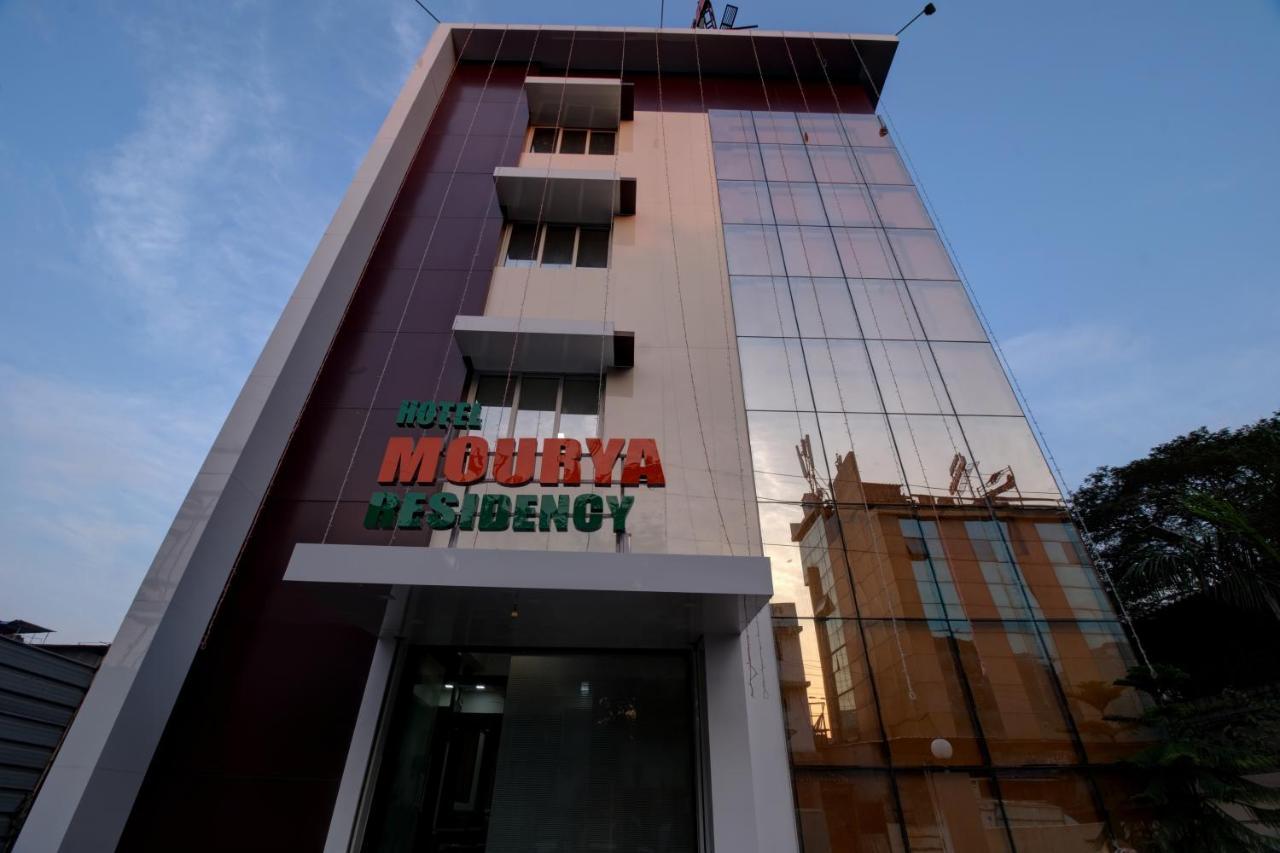 Hotel Mourya Residency Navi Mumbai Exterior photo